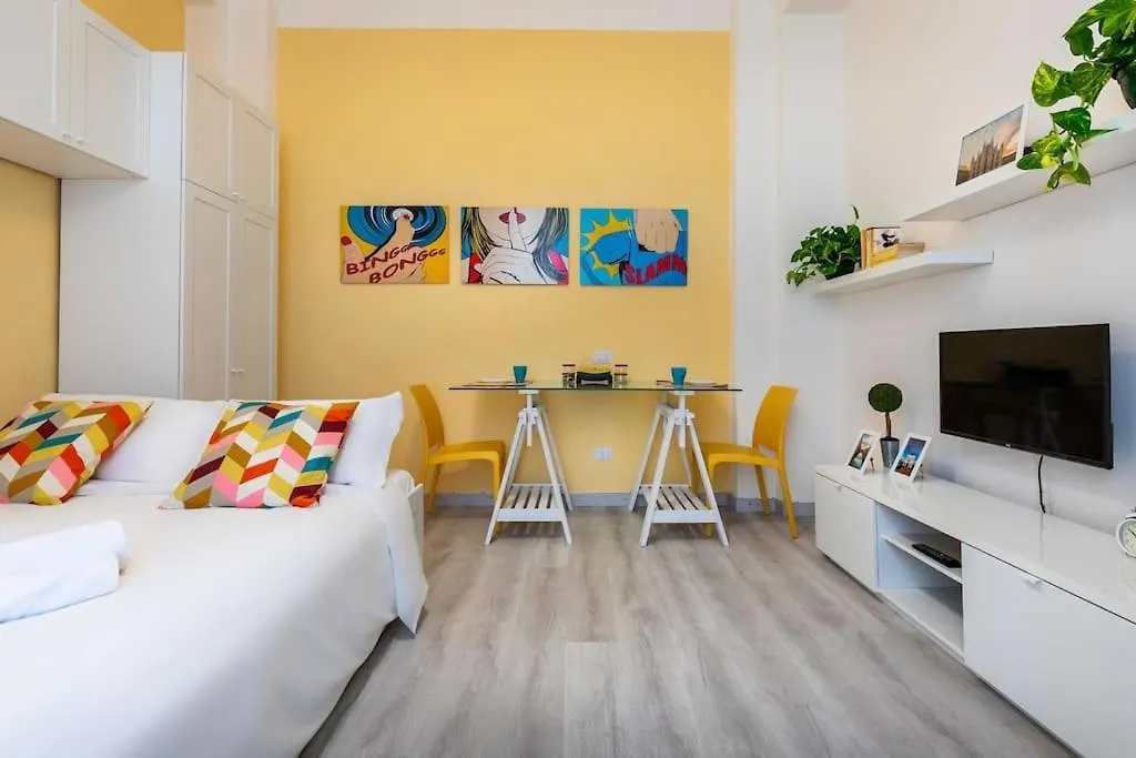 Relax Stay In A Typical Milan Courtyard - Navigli